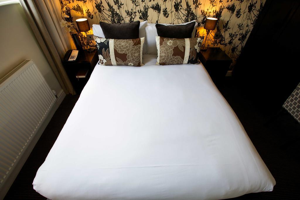 Cinnabar Hotel Хартфорд Номер фото