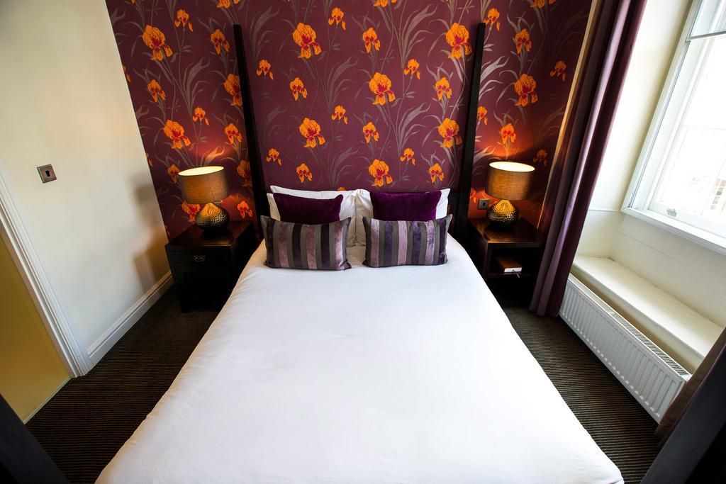 Cinnabar Hotel Хартфорд Номер фото