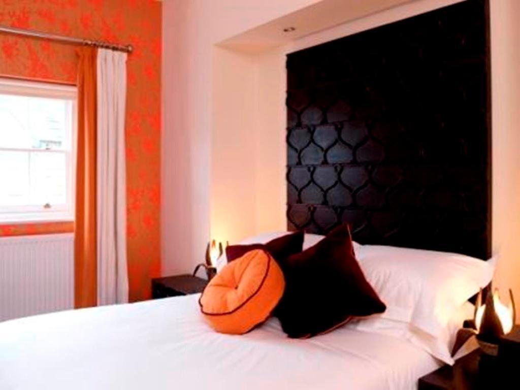 Cinnabar Hotel Хартфорд Номер фото